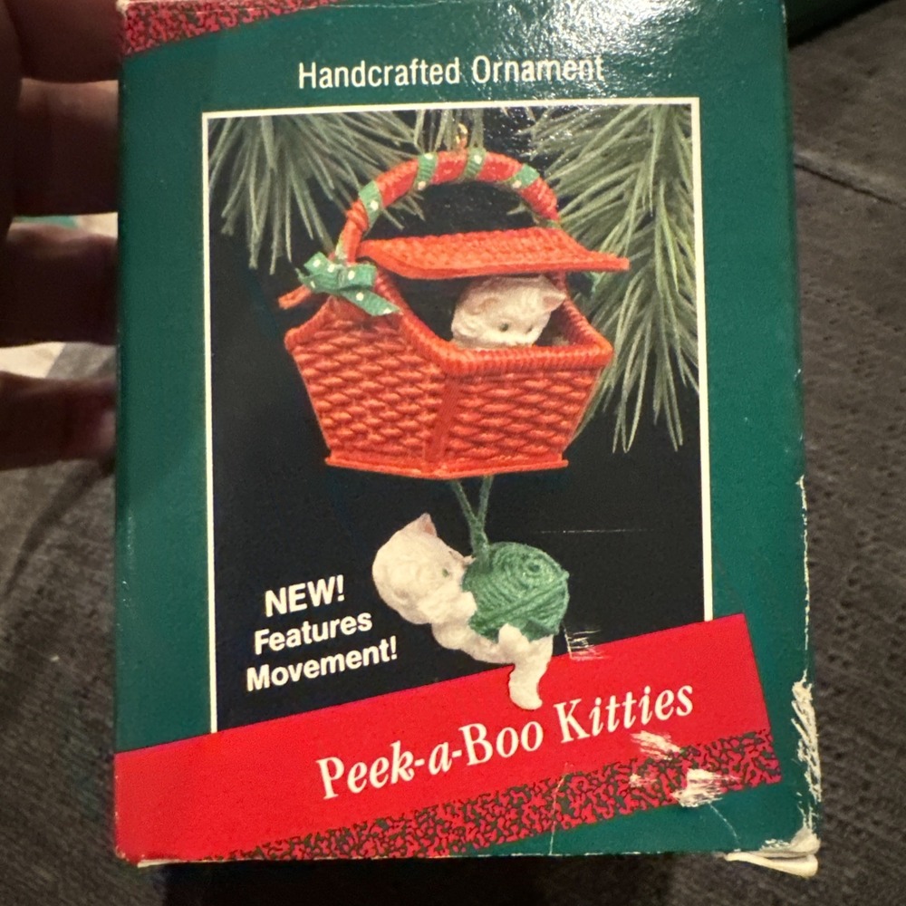 Hallmark Keepsake Christmas Ornament Peek-boo-kitties 1988 With Box